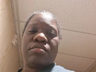 WebCAM of AdelineCeo