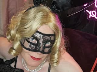 WebCAM de Bad_Bunny_Domina