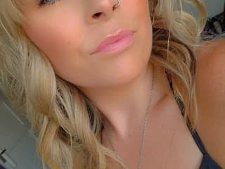BonEmie_xo WebCAM 