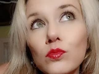 WebCAM of RhondaRavishing