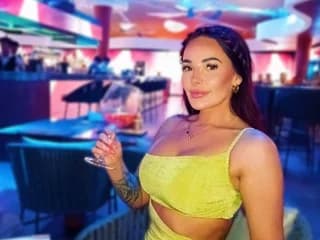 WebCAM von SOAKED_GYMGIRL_MILF_UK