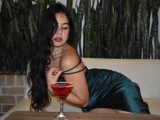 WebCAM of ThaliaGlow